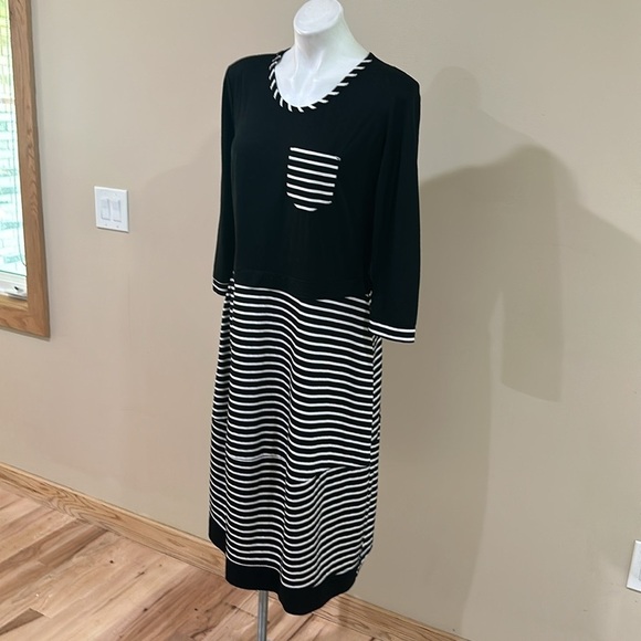 Black and White Striped Women's Dress - Picture 8 of 12